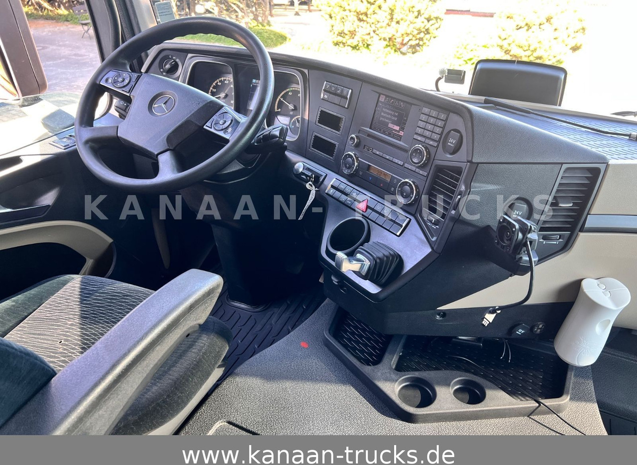 Tractor unit Mercedes-Benz 1846 LS Actros L StreamSpace Hydraulik: picture 10