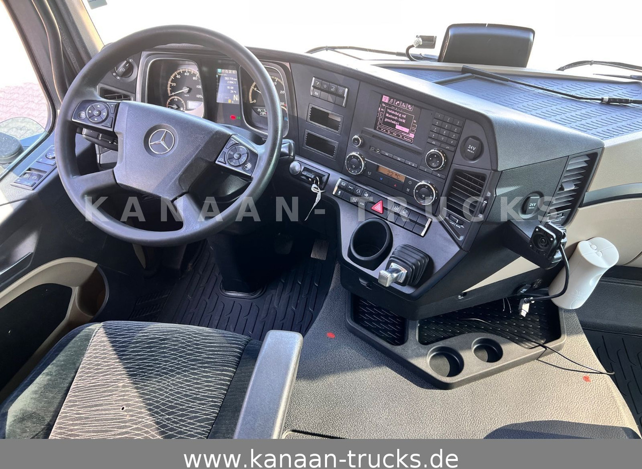 Tractor unit Mercedes-Benz 1846 LS Actros L StreamSpace Hydraulik: picture 9