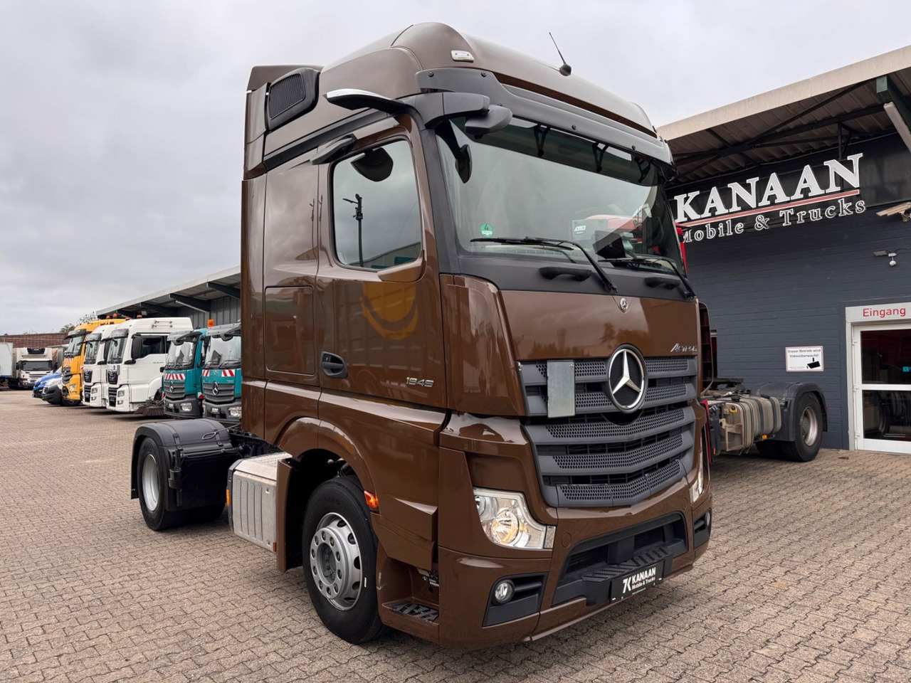 Mercedes-Benz 1848 Actros 5 BigSPace - Tractor unit: picture 1 Mercedes-Benz 1848 Actros 5 BigSPace - Tractor unit: picture 1