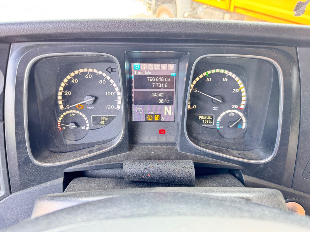 Mercedes-Benz 1848 LL Actros Hydraulik Walkingfloor/ Kipper - Tractor unit: picture 5 Mercedes-Benz 1848 LL Actros Hydraulik Walkingfloor/ Kipper - Tractor unit: picture 5