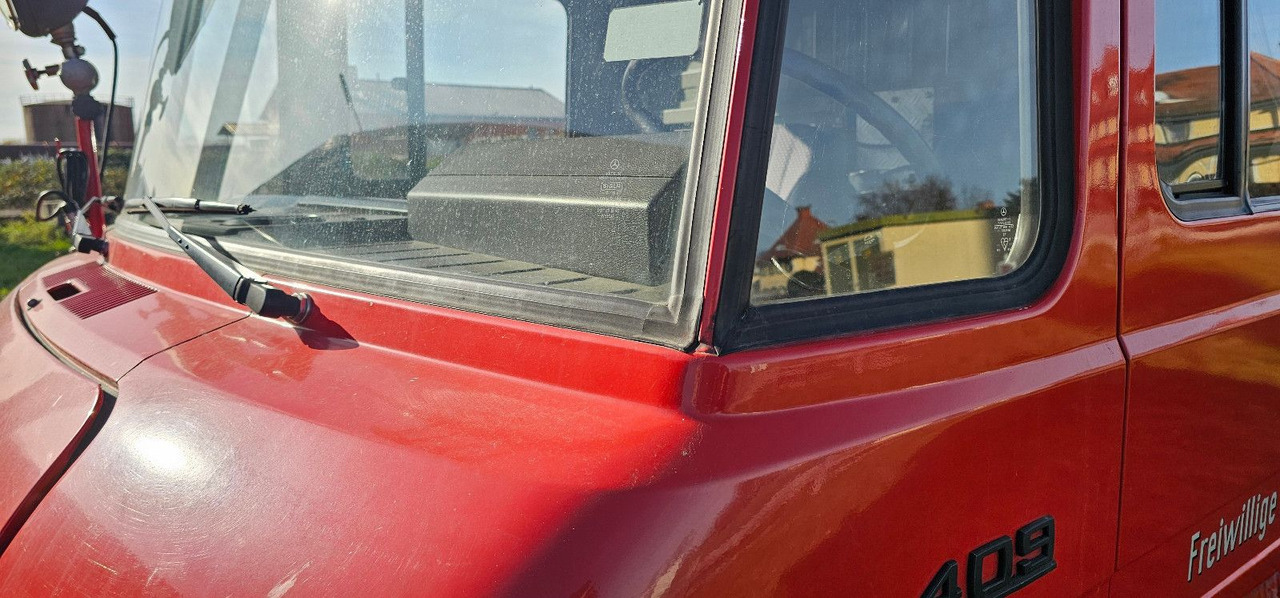 Mercedes-Benz 409 Feuerwehr Oldtimer Eventfahrzeug Traumauto - Van: picture 5 Mercedes-Benz 409 Feuerwehr Oldtimer Eventfahrzeug Traumauto - Van: picture 5