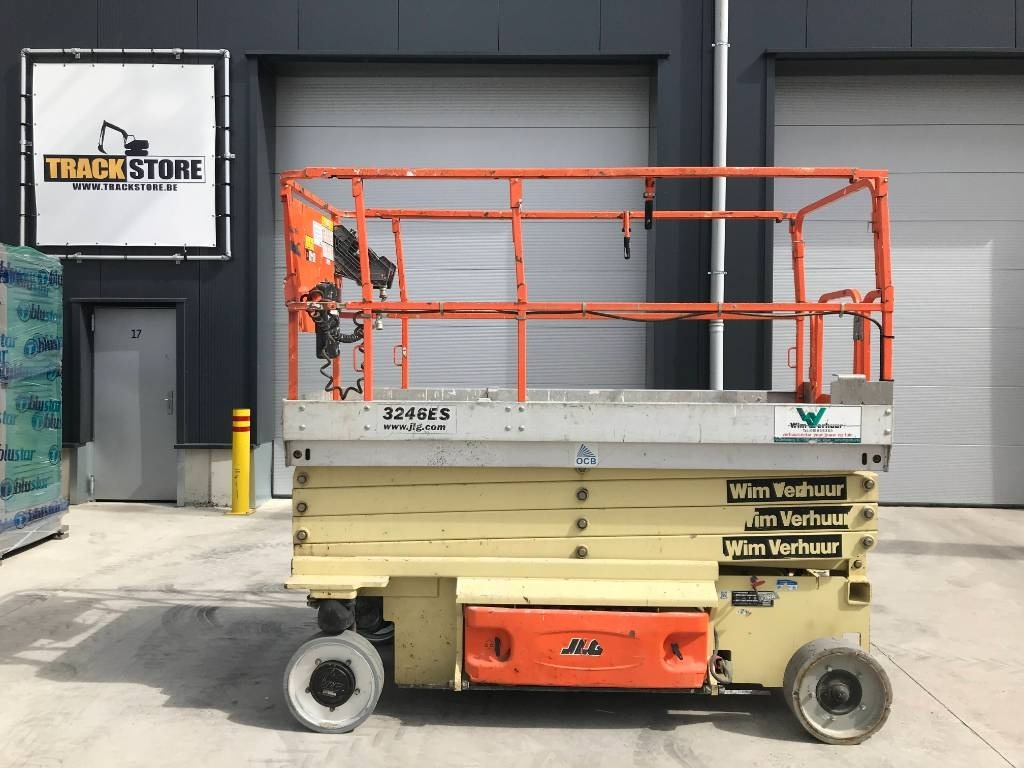 JLG 3246 ES - Scissor lift: picture 1 JLG 3246 ES - Scissor lift: picture 1