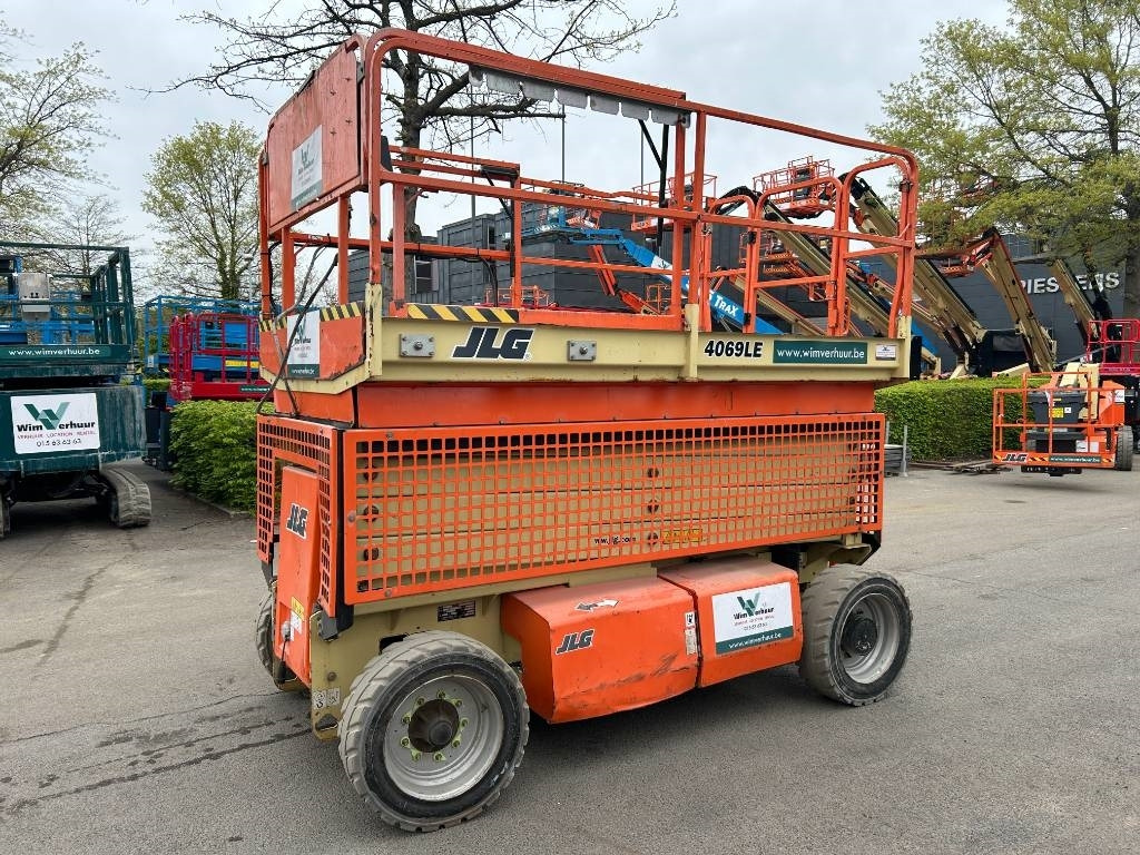 JLG 4069 LE - Scissor lift: picture 4 JLG 4069 LE - Scissor lift: picture 4