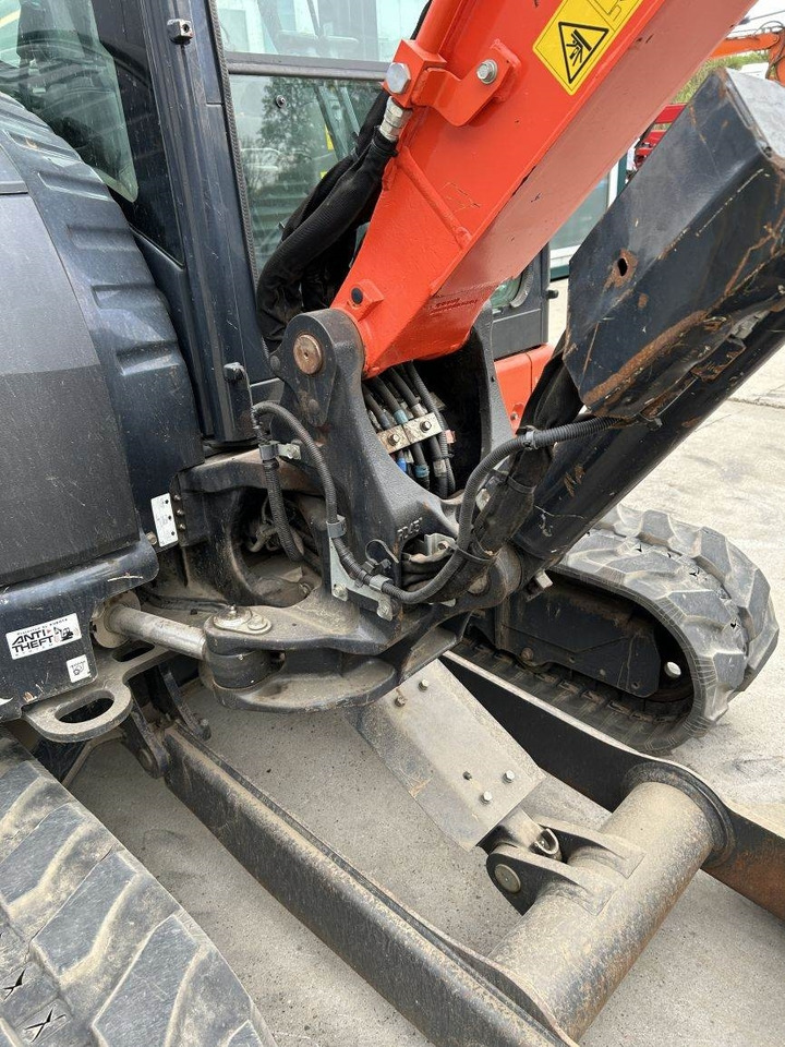 Mini excavator Kubota U50-5 (5024): picture 15