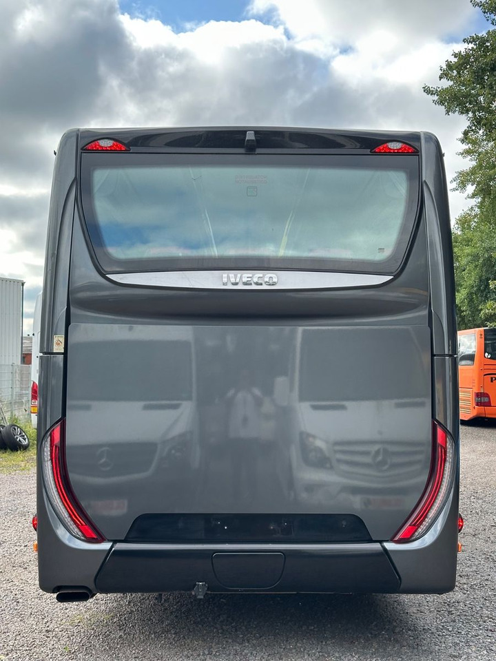 Iveco EVADYS H (55 Sitze*Schalt*176 tKm) on lease Iveco EVADYS H (55 Sitze*Schalt*176 tKm): picture 11