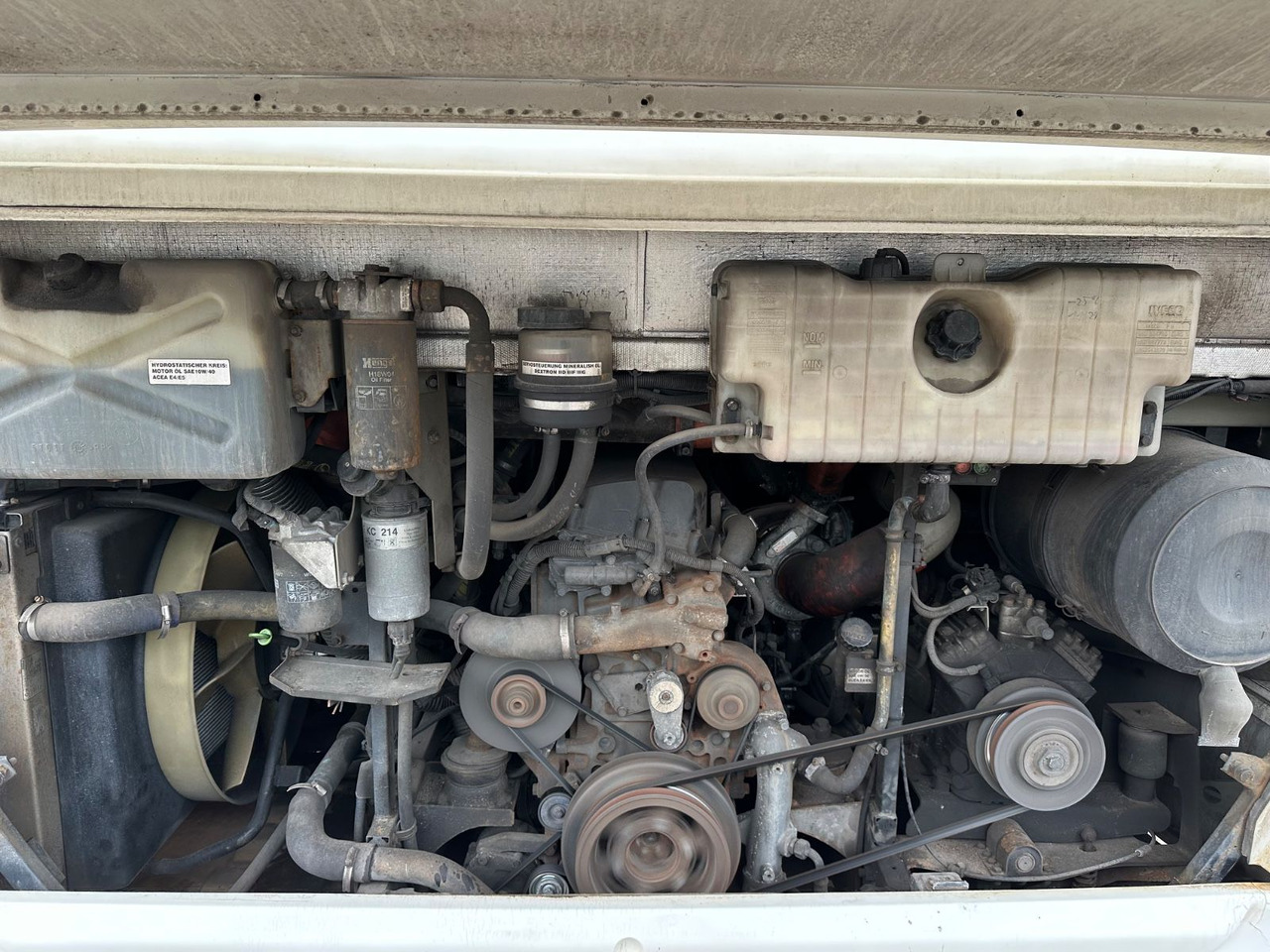 Iveco Irisbus Crossway LE SFR 162 *AC*100 km/h*Schalt Iveco Irisbus Crossway LE SFR 162 *AC*100 km/h*Schalt - City bus: picture 4 Iveco Irisbus Crossway LE SFR 162 *AC*100 km/h*Schalt Iveco Irisbus Crossway LE SFR 162 *AC*100 km/h*Schalt - City bus: picture 4