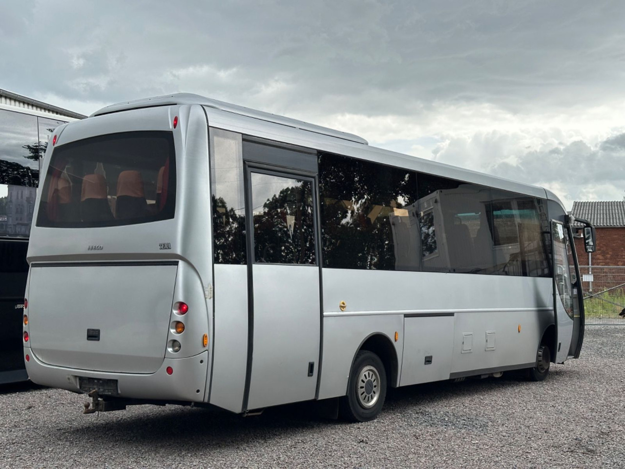 Iveco Kapena Tema 100 (32*Sitze*DE*TOP*Schalt) O510 Iveco Kapena Tema 100 ,  O 510, 818, Rapido - Minibus, Passenger van: picture 3 Iveco Kapena Tema 100 (32*Sitze*DE*TOP*Schalt) O510 Iveco Kapena Tema 100 ,  O 510, 818, Rapido - Minibus, Passenger van: picture 3