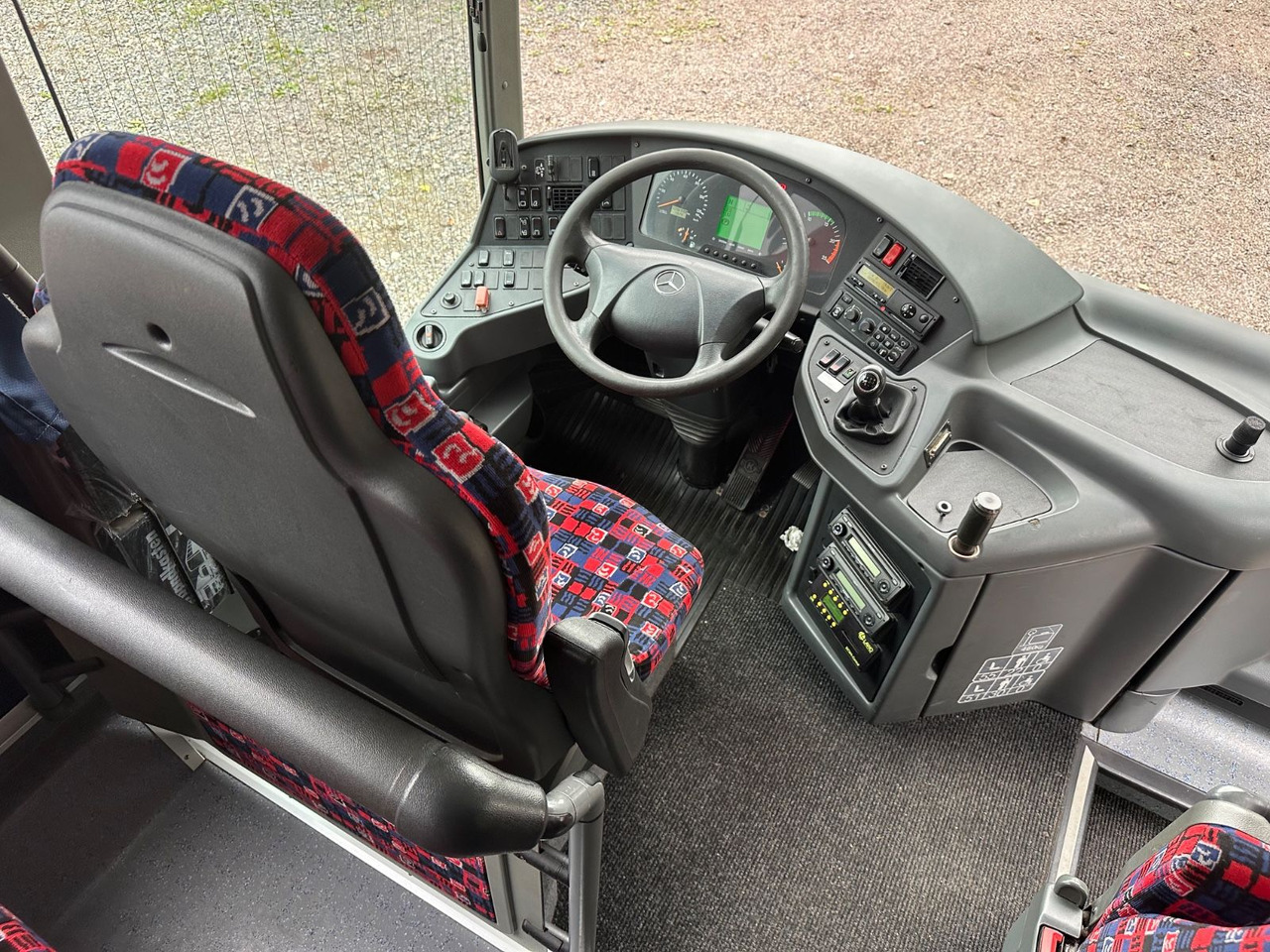 Mercedes-Benz O550 Integro (58 Sitze*Klima) on lease Mercedes-Benz O550 Integro (58 Sitze*Klima): picture 6