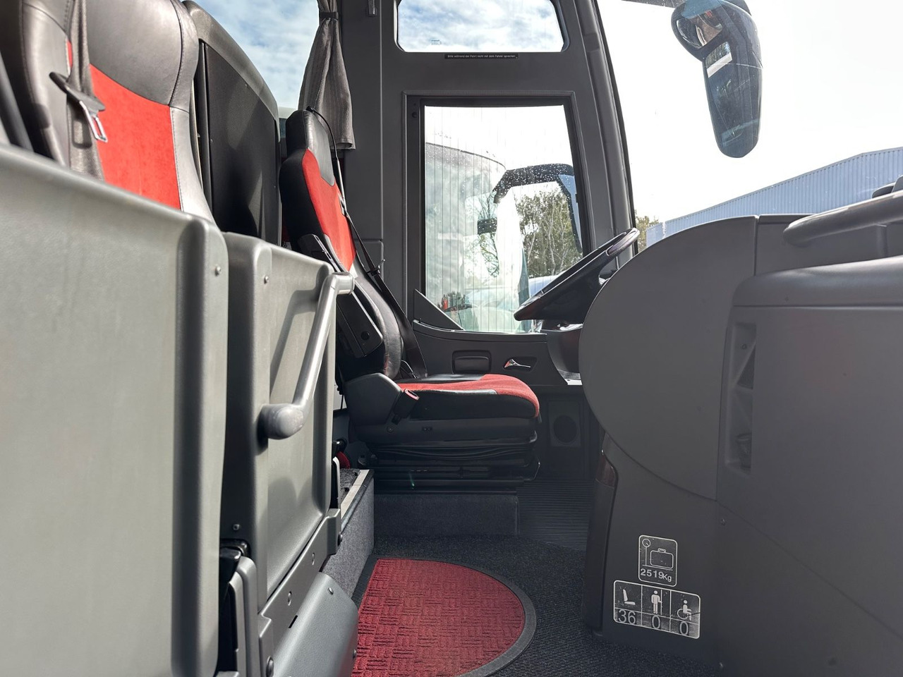 Coach Setra S 416 HDH (V.I.P 2+1 Sitze*Panorama*TOP): picture 15 Coach Setra S 416 HDH (V.I.P 2+1 Sitze*Panorama*TOP): picture 15