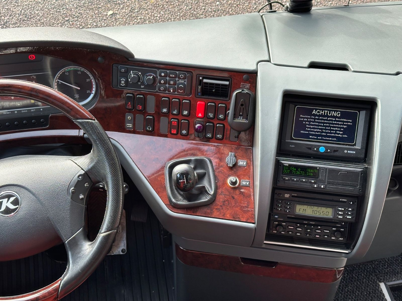 Coach Setra S 416 HDH (V.I.P 2+1 Sitze*Panorama*TOP): picture 17 Coach Setra S 416 HDH (V.I.P 2+1 Sitze*Panorama*TOP): picture 17