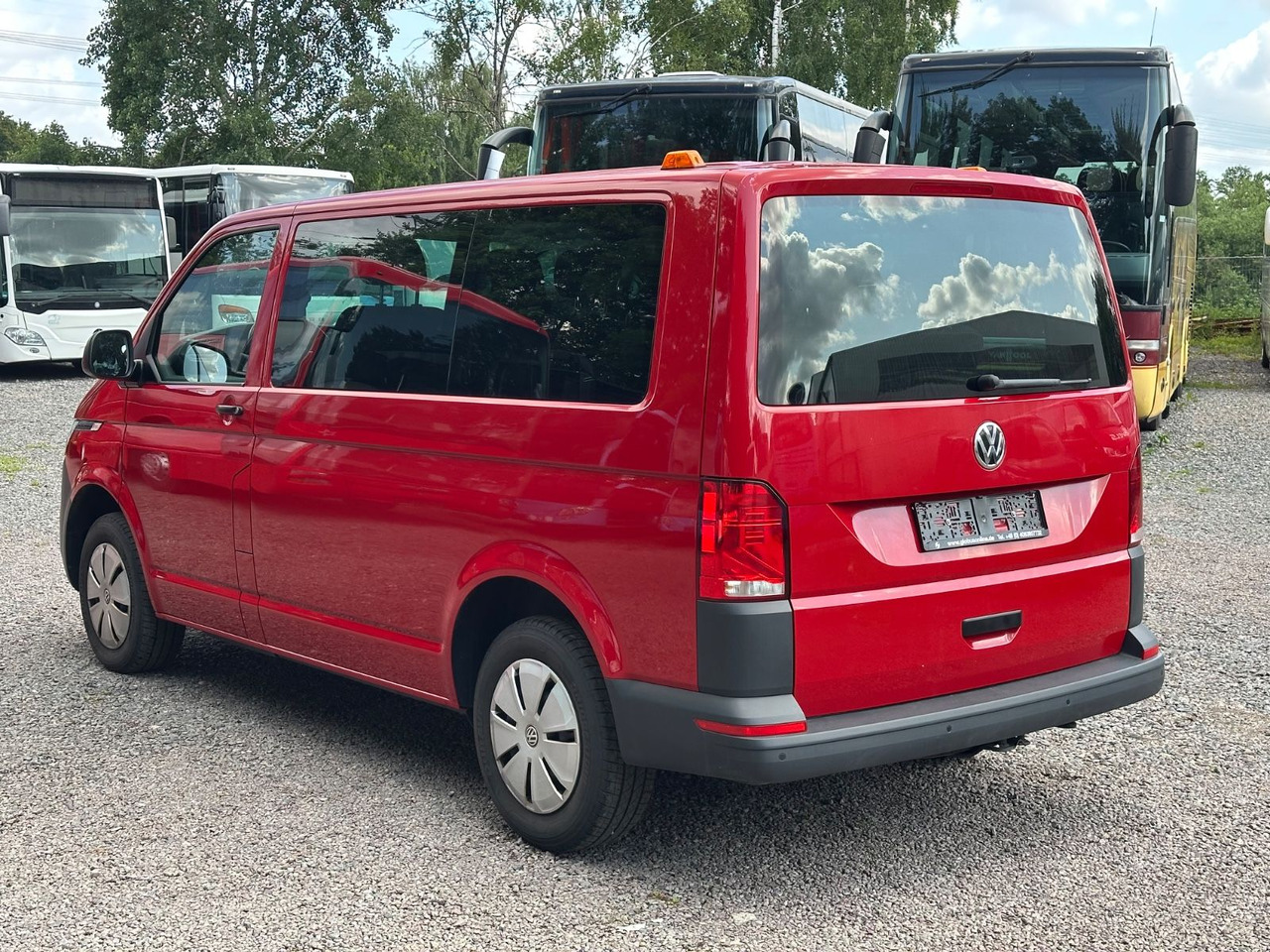 Volkswagen T6 Kombi (PDC Hi*ACC*StandHz*9 Sitzer*AC) - Passenger van: picture 2 Volkswagen T6 Kombi (PDC Hi*ACC*StandHz*9 Sitzer*AC) - Passenger van: picture 2
